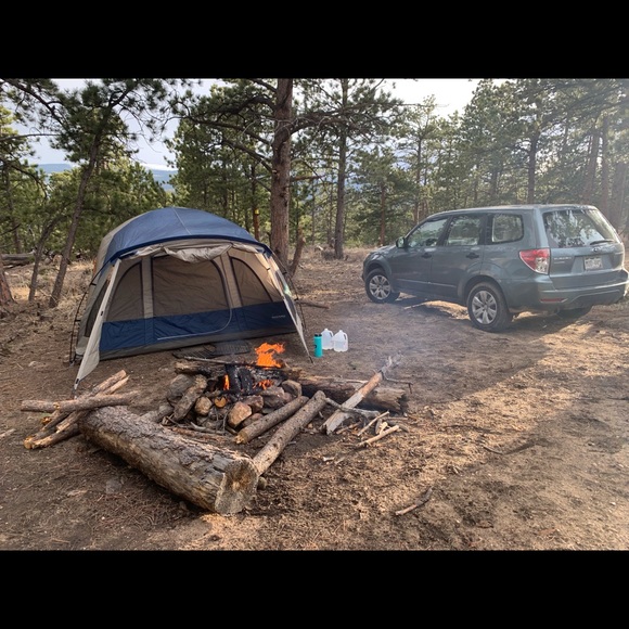 Welcome to my closet!! Enjoy a variety of styles🔥 - Picture 7 of 8